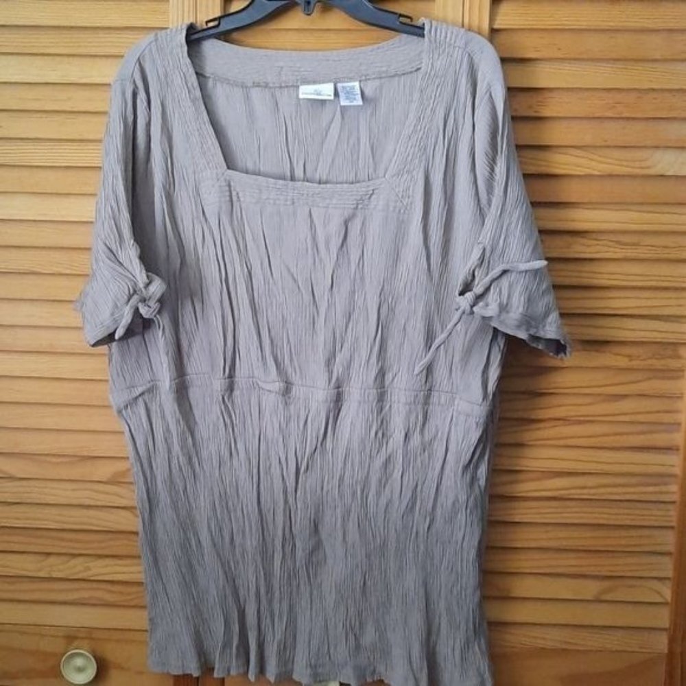 Jaclyn Smith Square Neckline Boho Short Sleeve Top